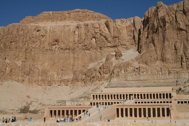 Escursione Luxor Valle dei Re, delle Regine, Hatshepsut e Memnon